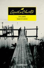 Cinco cerditos/ Sangre en la piscina