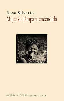 Mujer de lámpara encendida